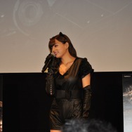 篠崎愛も究極の夏をマンキツ『バットマン：アーカム・ナイト』発売直前イベントを開催