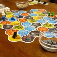 【アナログゲーム決死圏】第11回:定番の次はコレ！ 文明育成ゲーム『デウス』を紹介