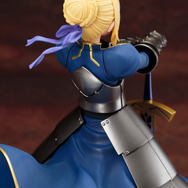 「Fate/stay night UBW」より、凛々しい姿が印象的なフィギュア「騎士王 セイバー」12月発売予定