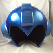 被れる「ロックマン ヘルメットレプリカ」の新たな写真公開、細部の仕様も明らかに