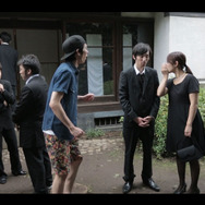 必ず死が待っているRPG『勇者死す。』イメージCM公開、まさかの葬式実写映像