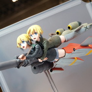 【フィグライフ！】第10回：セル画にしか見えない“むむむ式ガンダム”とも出会えた「ワンフェス2015」夏ノ陣