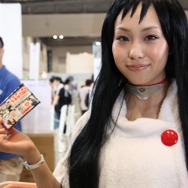 【コミケ88】企業ブースも頑張ってます！どどーんっと大放出 ー コンパニオン写真集2015