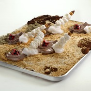 ガンダムの「ドム」豆腐が登場！ジェット・ストリーム・アタックなチョコ味の連続攻撃に