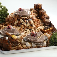 ガンダムの「ドム」豆腐が登場！ジェット・ストリーム・アタックなチョコ味の連続攻撃に