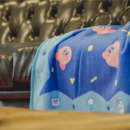 欧州クラブニンテンドーにカービィの毛布と『スーパーマリオ』のカードゲームが登場