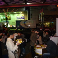 Wii『428』発売記念!総監督イシイジロウ氏のサイン会が渋谷GIGOで開催!シークレットライブも!