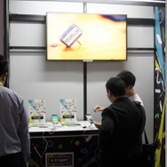 【TGS2015】懐かしいカセットを現代に、スマホ向けゲームカセット「ピコカセット」の実物をチェック