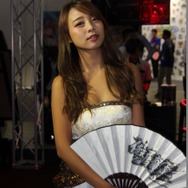 【TGS2015】ショウを盛り上げてくれる、今年の美人コンパニオンの皆さんを紹介