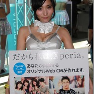 【TGS2015】熱気あふれる一般公開日初日、熱さを吹き飛ばしてくれる美女たちを紹介