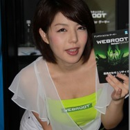 【TGS2015】熱気あふれる一般公開日初日、熱さを吹き飛ばしてくれる美女たちを紹介