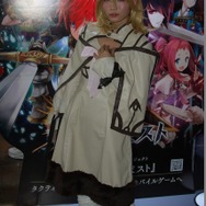 【TGS2015】熱気あふれる一般公開日初日、熱さを吹き飛ばしてくれる美女たちを紹介