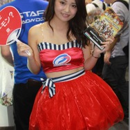 【TGS2015】熱気あふれる一般公開日初日、熱さを吹き飛ばしてくれる美女たちを紹介