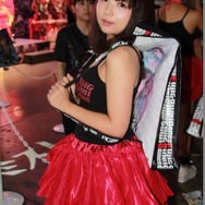 【TGS2015】熱気あふれる一般公開日初日、熱さを吹き飛ばしてくれる美女たちを紹介