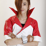 舞台「逆転裁判2」左々右エ門や王都楼真悟など、新キャストの衣装姿＆グッズ情報が公開