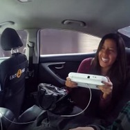 車内で『マリオカート8』が遊べるタクシー「ゲームカー」出現、ペルーを走行中