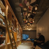 “泊まれる本屋”が池袋に11月5日オープン…読書しながら寝落ちできる宿泊施設