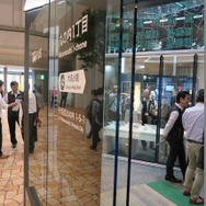 【東京モーターショー2015】情報を伝えるガラス、発電するガラス、スマートなガラスで世界が変わる