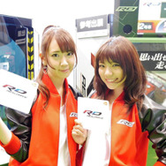 【レポート】ドーム型ドライブシミュレーター『リアルドライブ』は6速シフト＆3ペダル搭載で“Gを感じる”ほどリアルだった