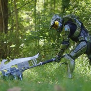 あの鍛冶屋が今度は『HALO』グラビティハンマーを制作 ― かなりの重量であらゆるものが粉々に