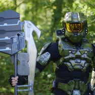 あの鍛冶屋が今度は『HALO』グラビティハンマーを制作 ― かなりの重量であらゆるものが粉々に