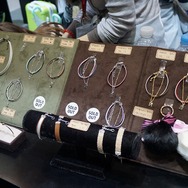 【G-STAR2015】ゲームショウ内で開催された同人マーケットに入場規制、ネクソンがユーザーに対してライセンスを無償提供