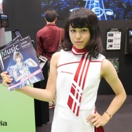 パイオニアブース　大室亜実さん