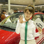 フィアットブース　杉田リエさん