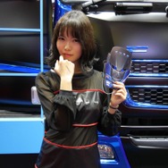 三菱ふそうブース　一之瀬雪乃さん