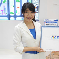 道路交通情報通信システムセンターブース　咲良さん