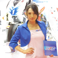 日信工業ブース