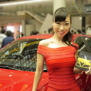 アルファロメオブース　葉山なな子さん