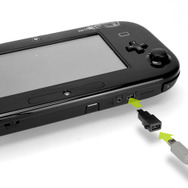 Wii U GamePad向け「MicroUSB 変換コンバータ」発売、スマホと同じケーブルで充電できる