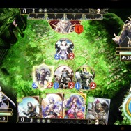 対戦画面はスマホ向けアプリとは思えない綺麗さ