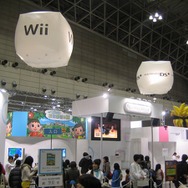 【JF2009】「ジャンプフェスタ2009」開幕、DS『ドラゴンクエストIX』初体験に長い列