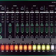 ローランドの音ゲー『TR-REC GAME』配信開始！「TR-808」のリズムプログラミングをゲーム化
