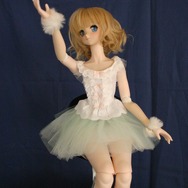 ついに「動くドール」が開発される！ボークス社製60cmドールと同等サイズで、モーション作成も可能