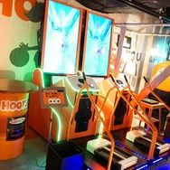 ナムコのゲーミングバー「SIDE-B」渋谷にオープン ― アーケードゲームはもちろん、アナログゲームや卓球も