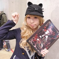 【レポート】「コミケ89」企業ブースのコスプレイヤー写真を一挙130枚！胸元の空いたコスプレイヤーも