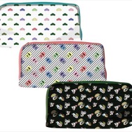 「マルチポーチ」(c)おそま通信社