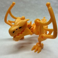 【日々気まぐレポ】第132回 咆哮シーンもバッチリキマる！「ほねほねザウルス×モンハン」ティガレックスで遊んでみた