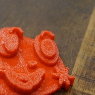 子供たちが3Dプリンターでオリジナルキーホルダーを制作、ネクソンらが「みらいクリエイターズプロジェクト」開催