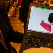 子供たちが3Dプリンターでオリジナルキーホルダーを制作、ネクソンらが「みらいクリエイターズプロジェクト」開催