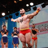 カプコン公式「ミス春麗決定戦」で「ザンギエフ」が優勝、その結果と再現度に会場困惑