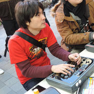 【レポート】異国からの刺客、現る！『ストリートファイターV』発売記念、店頭体験＆トーナメント開催