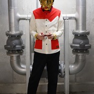 ファミコンがモチーフの「8BIT PROTECT SHIRT」がクール！NESカラーも