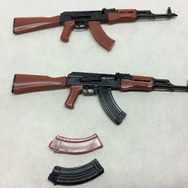 【日々気まぐレポ】第137回 数々のFPSに登場する突撃銃が1/12スケールに！「LittleArmory AKM」で遊んでみた