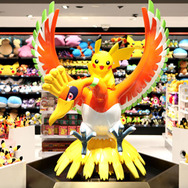 ポケモンセンターキョウト」オープン初日から6時間待ちの人気