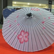 “デレマスなドレス”ってどういうこと！？様々なアニメが工芸品とコラボ…「ラブライブ！ねぶた」や和傘も