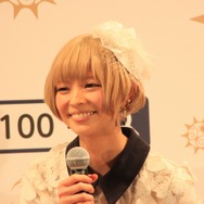 『夢王国と眠れる100人の王子様』新CMに最上もがさん、吉田沙保里選手、二人の「理想の王子様は」?